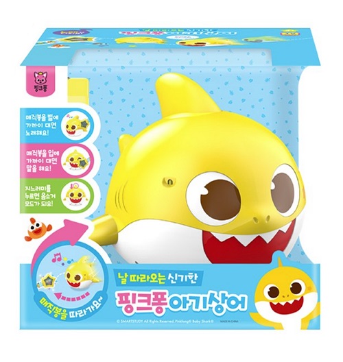 날 따라오는 신기한 핑크퐁 아기상어