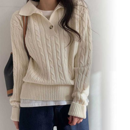 카라 여성 반오픈 트위스트 니트_KL2FKN045C