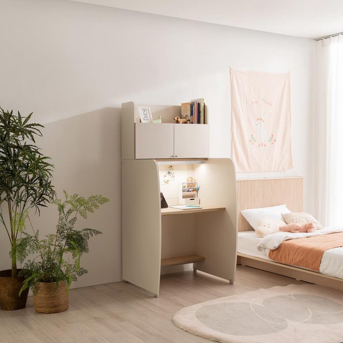 리바트  하움 뉴 독서실 책상 B형+조명+메모판