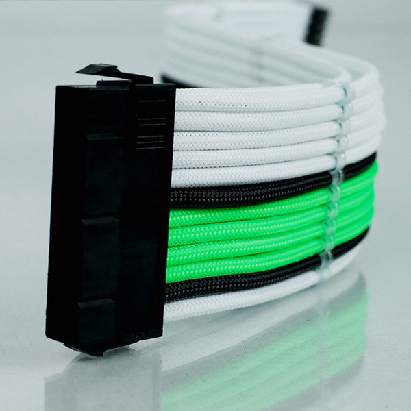 몬스터  블러드베슬 38 슬리빙 케이블