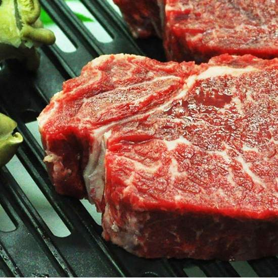 한우지애  2등급 채끝스테이크 300g