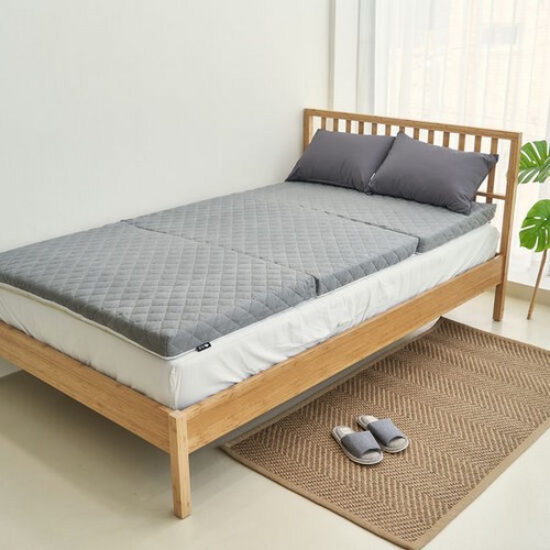 잠스쿨 단단한 3단 접이식 토퍼 매트리스 Q