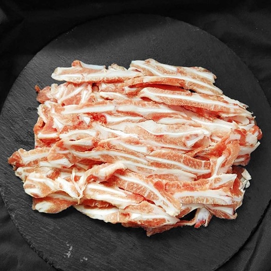 신돈축산  국내산 돼지오돌뼈1kg 국내산 돼지오돌뼈1kg