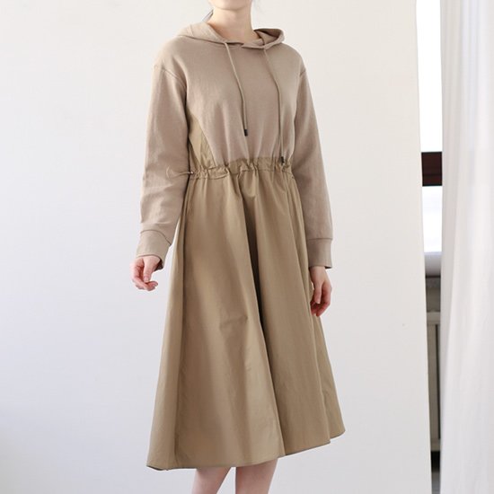 웬디즈갤러리 아라라 스트링 후드 원피스 IOP115