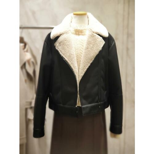 리안뉴욕 F W 인조가죽 무스탕자켓 RQKLJP700