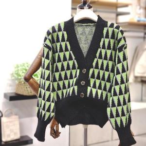 반에이크 삼각 패턴 가디건 VB2ZKCM305Z