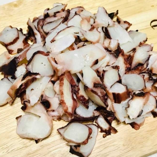 유쾌상회  쫄깃 탱탱 가문어 통족 슬라이스 1kg