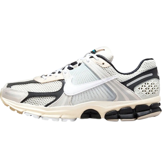 나이키 줌 보메로 5 FN7649-110