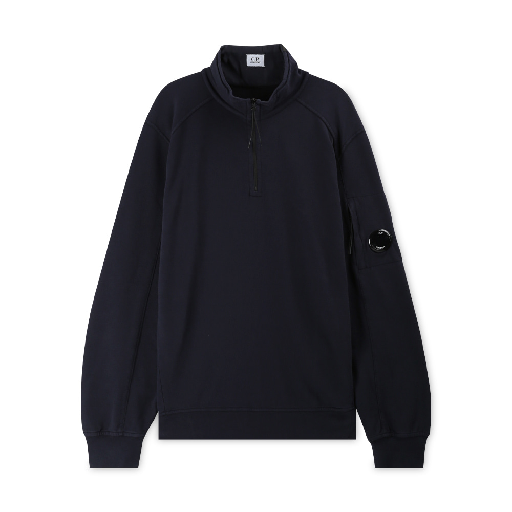 CP컴퍼니 남성 렌즈 와펜 반집업 블루 맨투맨_15CMSS035A 002246G 888