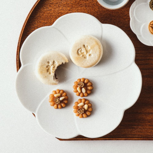 오다 까사무띠 블라썸 알테아 접시 17cm