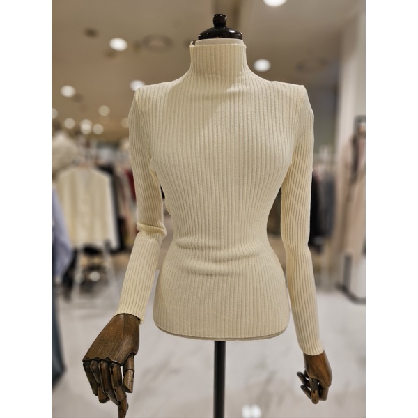 나인스텝 폴라 골지 니트 N23NW3802