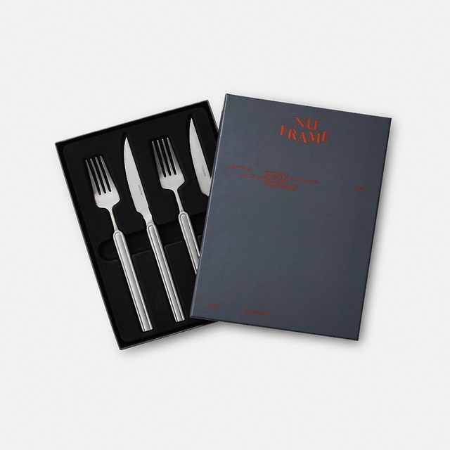 오덴세 누프레임 포크 앤 나이프