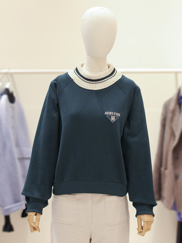 JJ지고트 배색 라운드넥 루즈핏 맨투맨 GNAA0TSR2