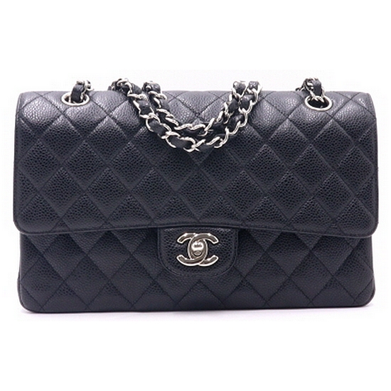 샤넬 클래식 캐비어 플랩백 미듐 은장 A01112