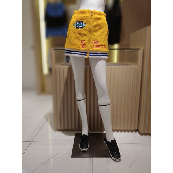 크리스패션 파리게이츠 밑단 시보리 포인트 보아 스커트 521C4PN357_YL