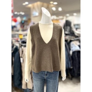 트리아나 셀러허브 아울렛 소고 세이브존01 홀가먼트 브이넥 니트 베스트 AJ4VA12 셀러허브