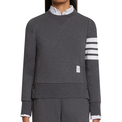 톰브라운 여성 클래식 엔지니어드 사선완장 여성 맨투맨 FJT002A 00535 025