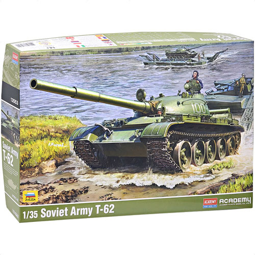아카데미과학  1/35 소련 육군 T-62 13553