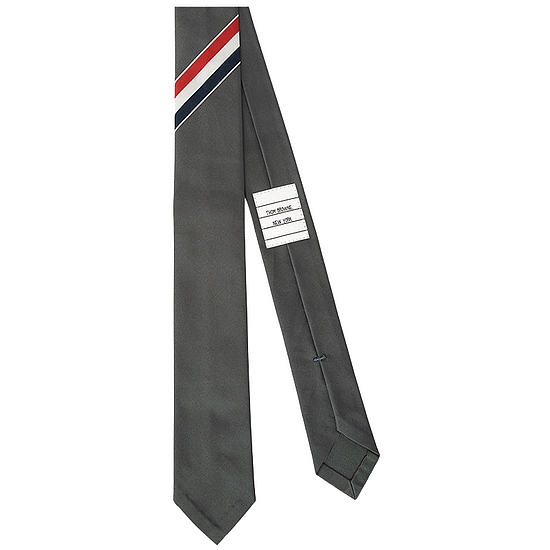 톰브라운 클래식 삼선 엔지니어드 스트라이프 실크 넥타이 MNL001A 00991 025