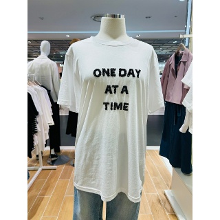 비지트인뉴욕 스팽글 반팔 티셔츠 VY5ST5H