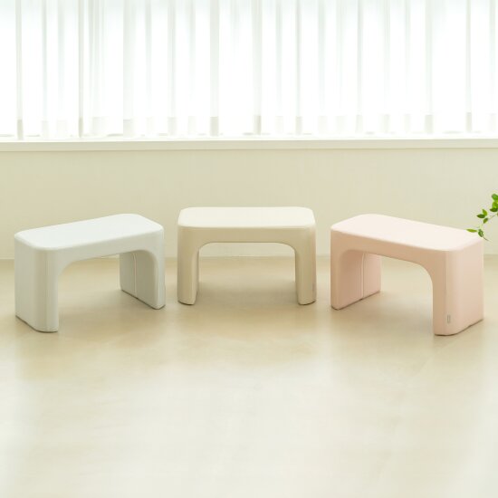 뒹굴러 포쉬 테이블