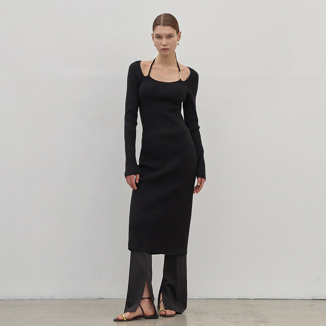 나인 홀터넥 솔리드 니트 원피스 OP-6144