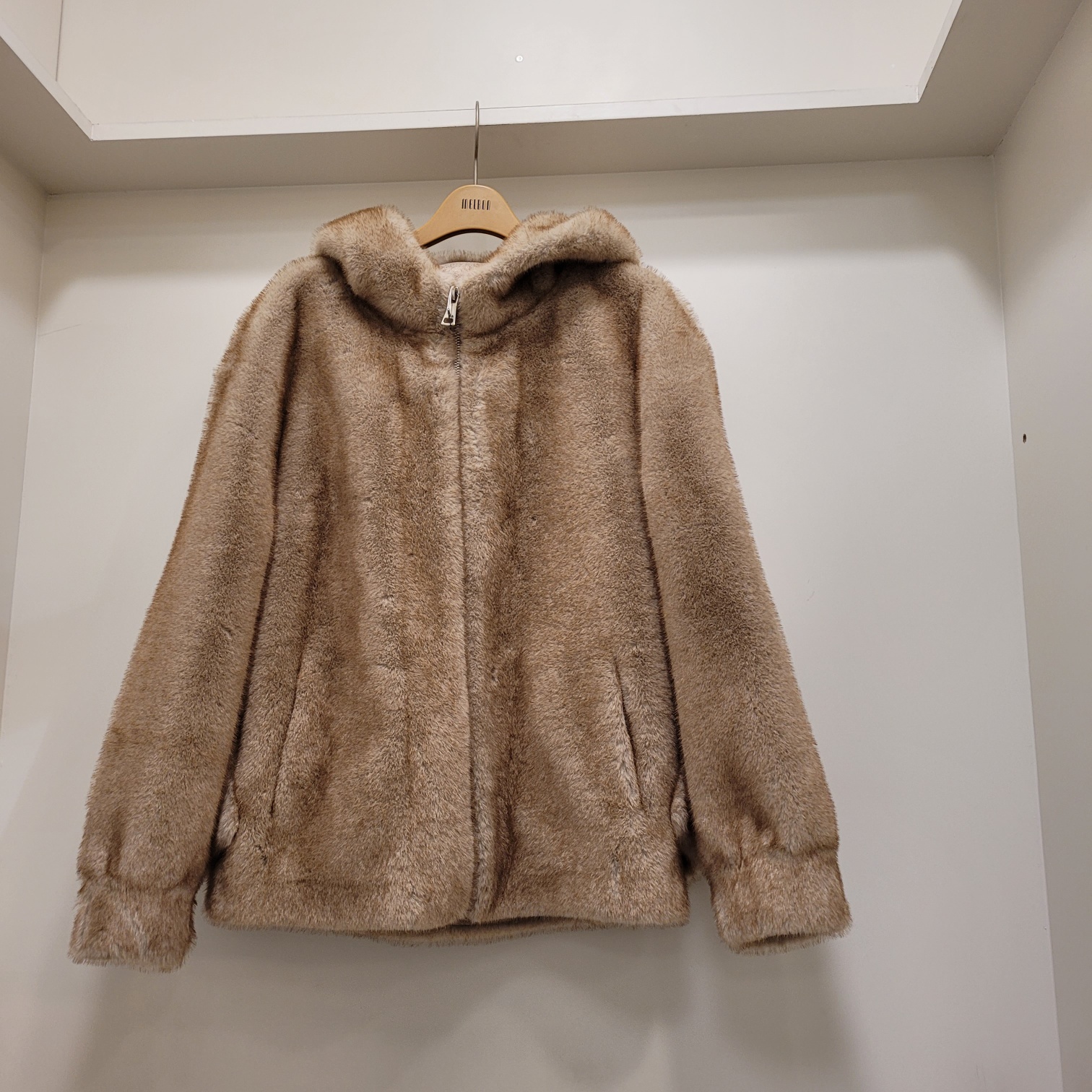 멜본 단추후드 에코퍼점퍼 STJF24131