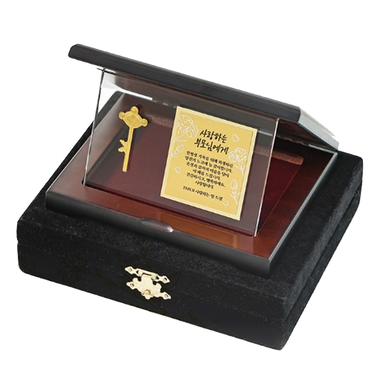 뽀르띠  황금열쇠 골드바 크리스탈 플레이트 상패 1g