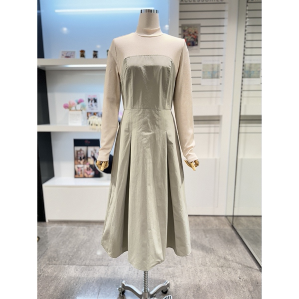 플라스틱아일랜드 반하이넥 우븐배색 원피스 PQ1WO202