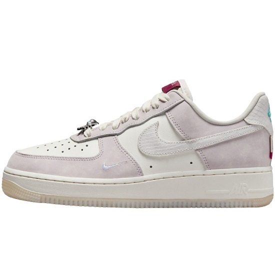 나이키 에어포스 1 07 LX FZ5066-111