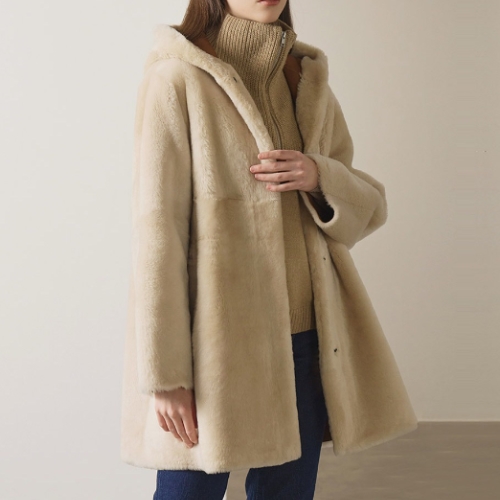 로보 스페인 라도마 리버시블 후드 무스탕