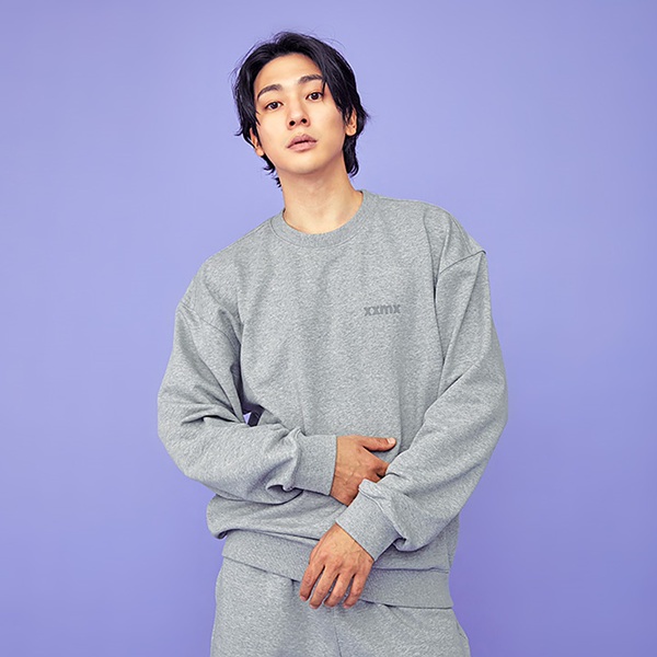 젝시믹스 레터 스웨트 셔츠 XMMMT01J1