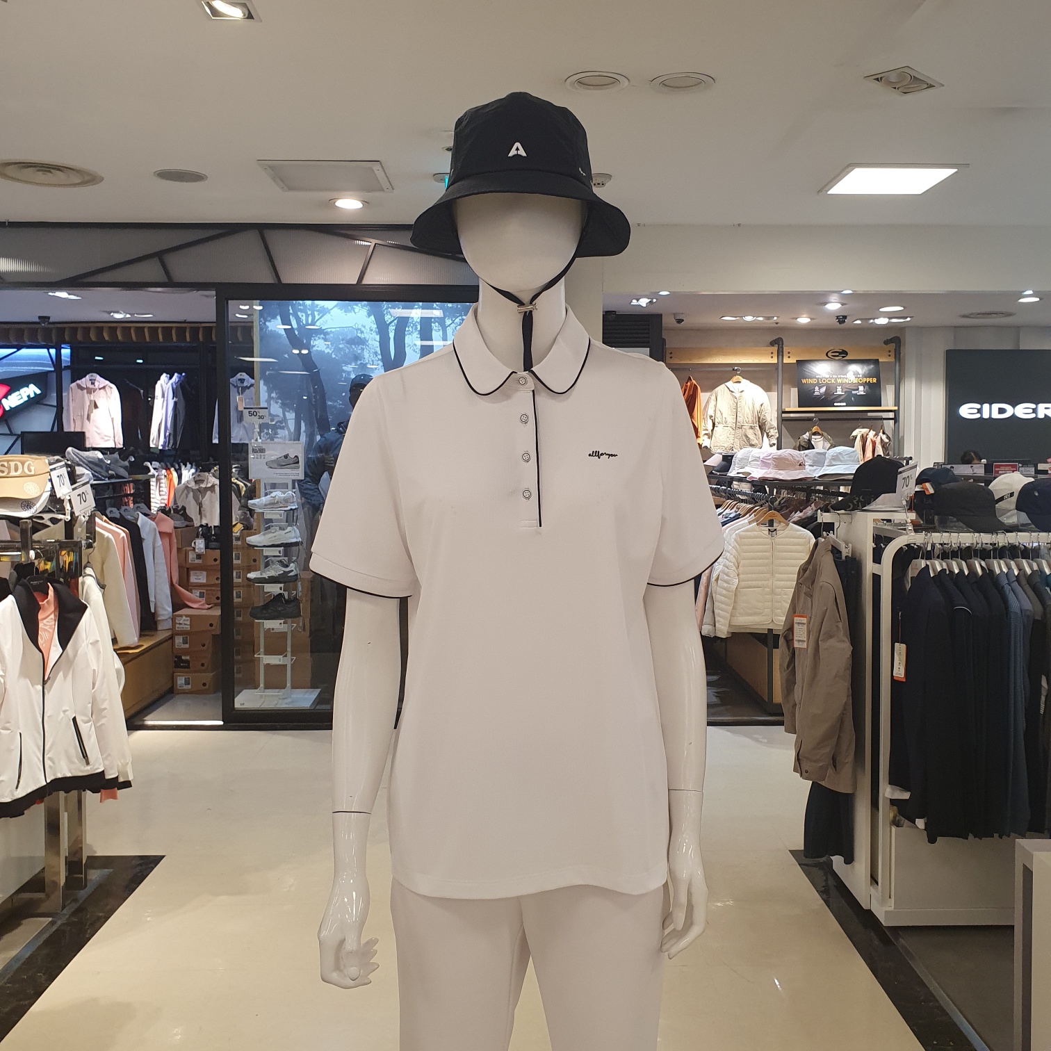 올포유 카라 포버튼 반팔티셔츠 AWTYM3171-100