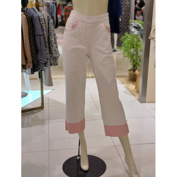 벨라디터치 여성 일자핏 롤업 면 팬츠 V3E2SL44