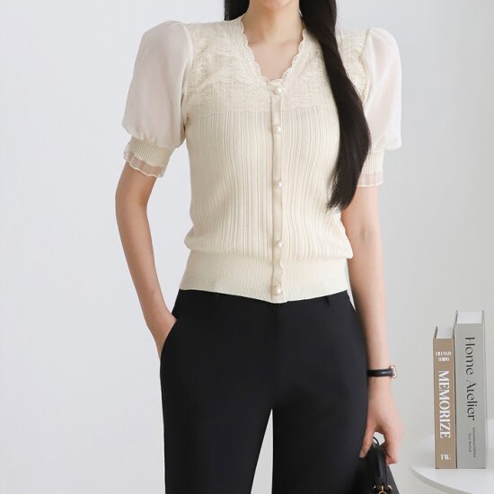 모리스커밍홈 쉬폰배색 줄단추 반팔 니트 M2405KN616B