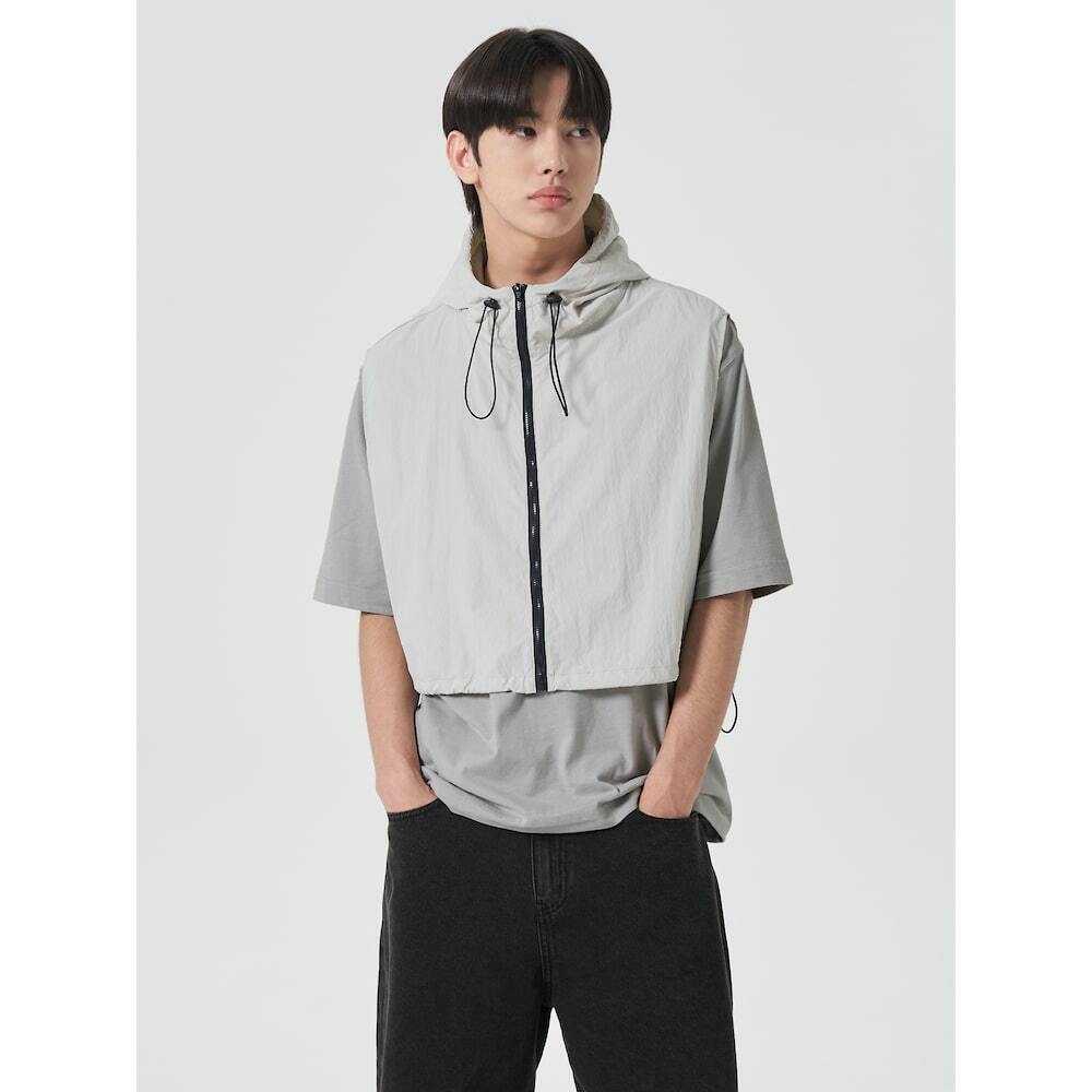 에잇세컨즈 나일론 크롭 베스트 214439BY12