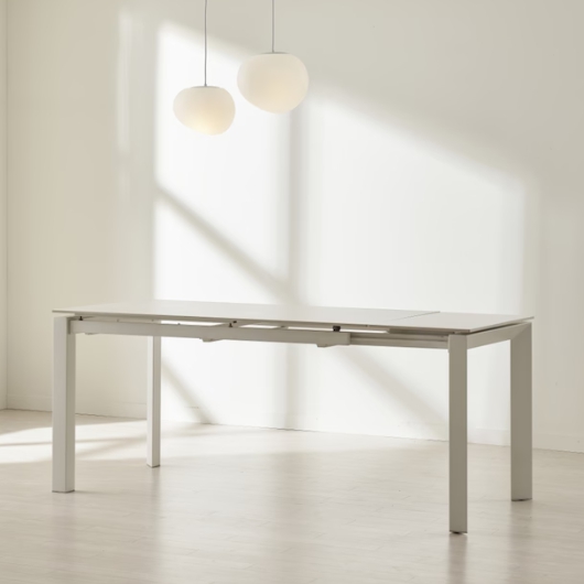 보노바 모어 익스텐션 확장형 포세린 통세라믹 식탁 1400