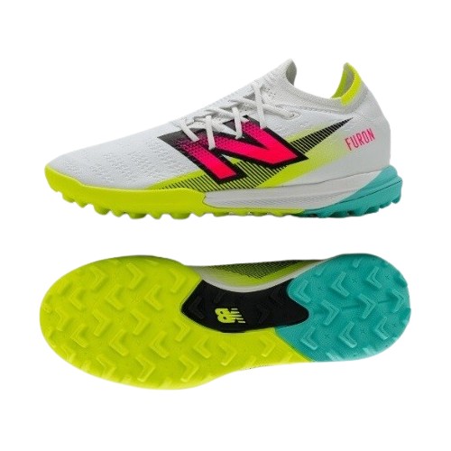 뉴발란스  퓨론 V7+ 프로 TF 703Q10