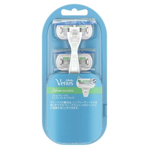 질레트 비너스 임브레이스 센서티브 면도기 해외구매