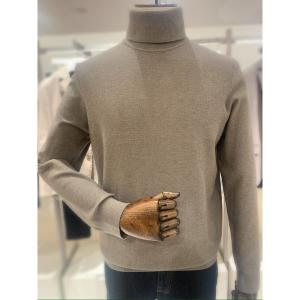 에디션 캐시미어 블렌디드 터틀넥 스웨터_NEE4EU1904