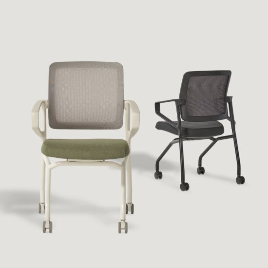 리바트  하움 바토 회의실 의자