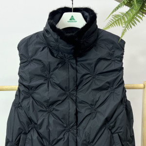 그린조이 밍크트리밍 덕다운 베스트 조끼 GF23WV02W