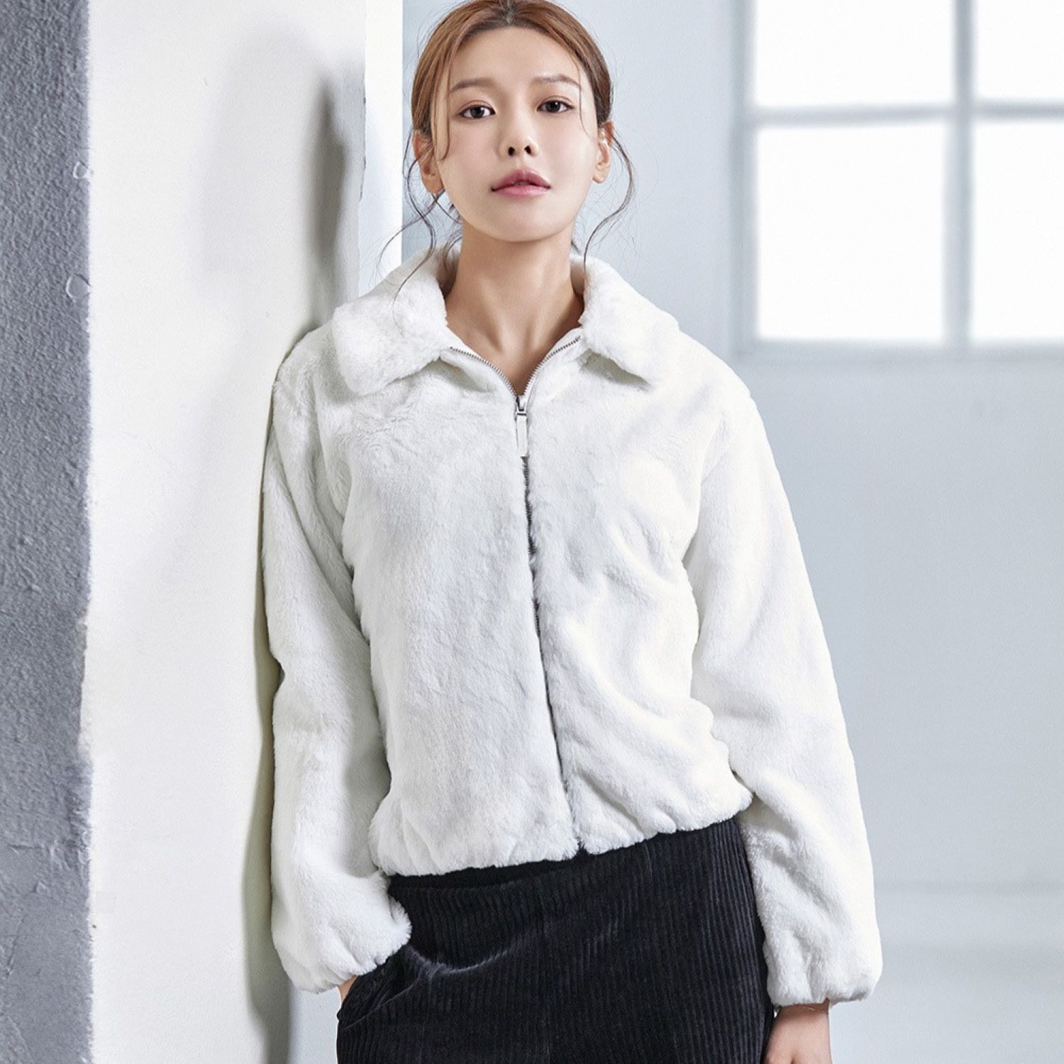 뮬라웨어  플러피 에코퍼 자켓 AWWEJK105