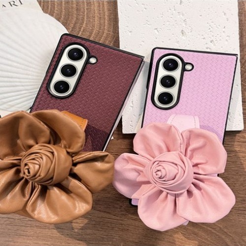 갤럭시Z 폴드 스페셜 에디션 플라워 손목밴드 가죽 스트랩 케이스