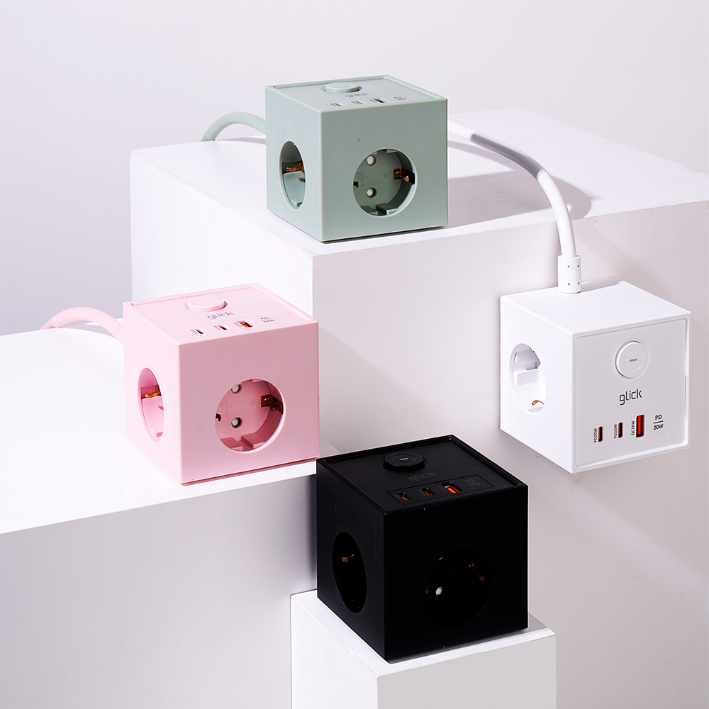 지클릭커  타워 3구 16A 메인스위치 USB 큐브형 멀티탭