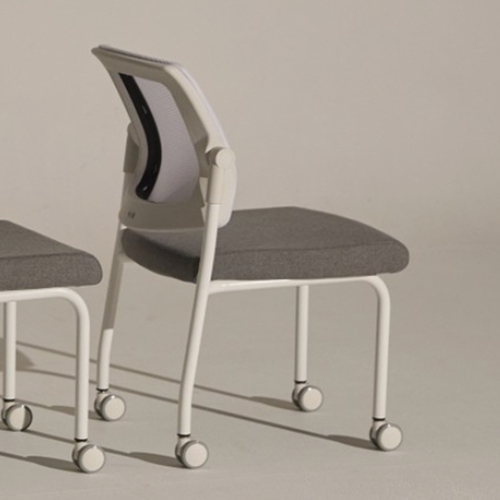 레이디가구  루트 밸런스 기본 바퀴형 서울대 의자 M