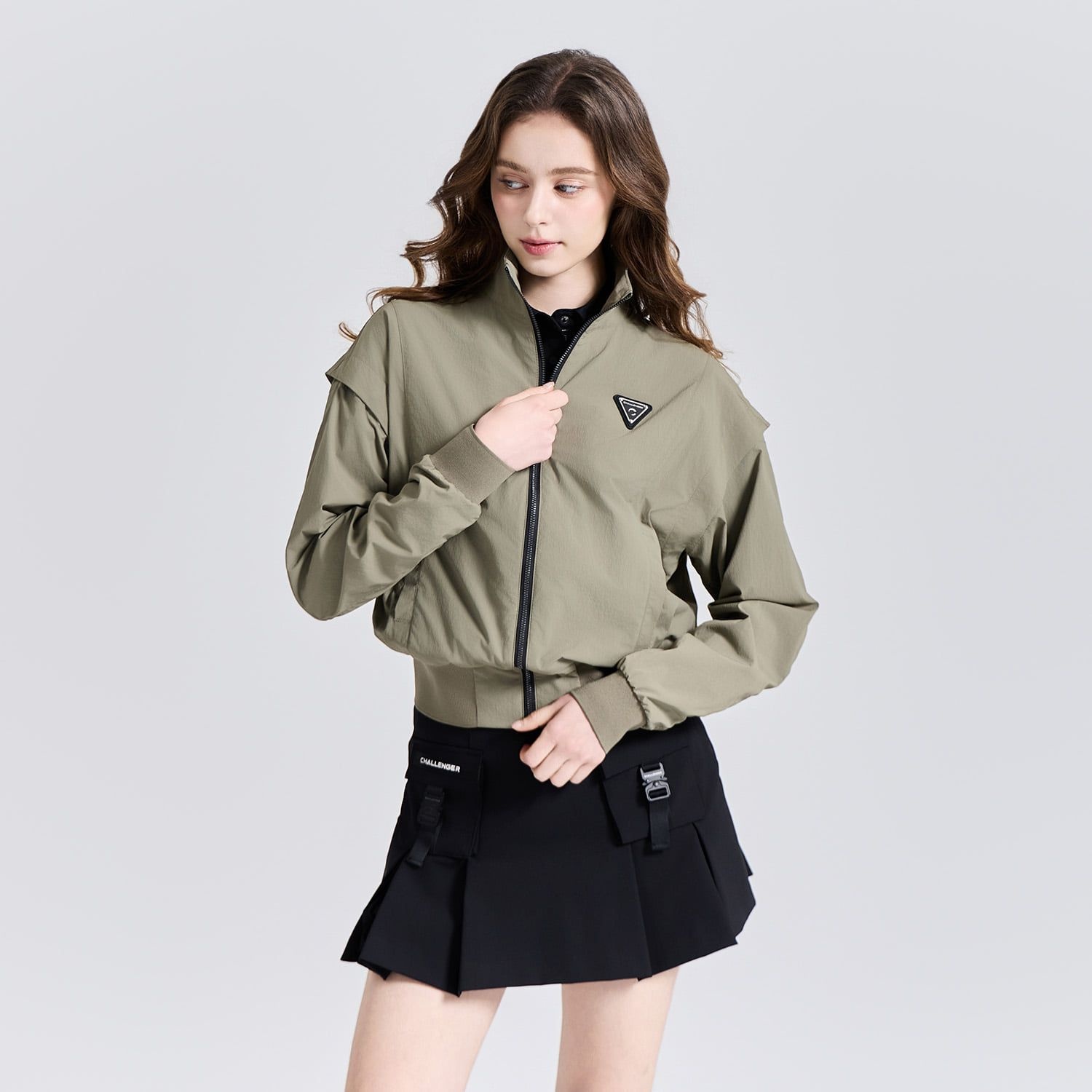 챌린저  드랍숄더 하이넥 소매 탈부착 블루종 자켓 CHE3WJK5703KB