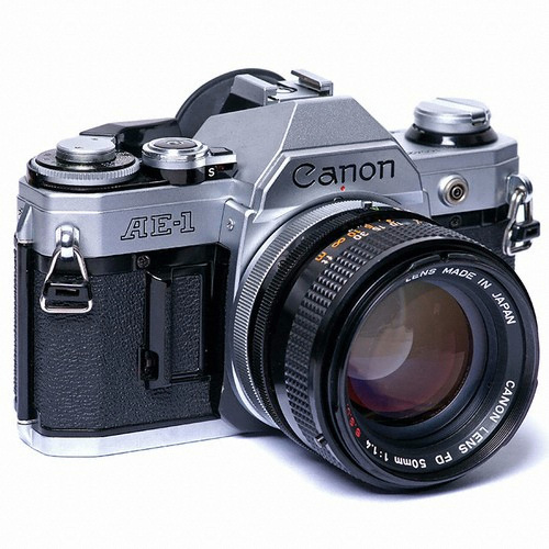 캐논  AE-1