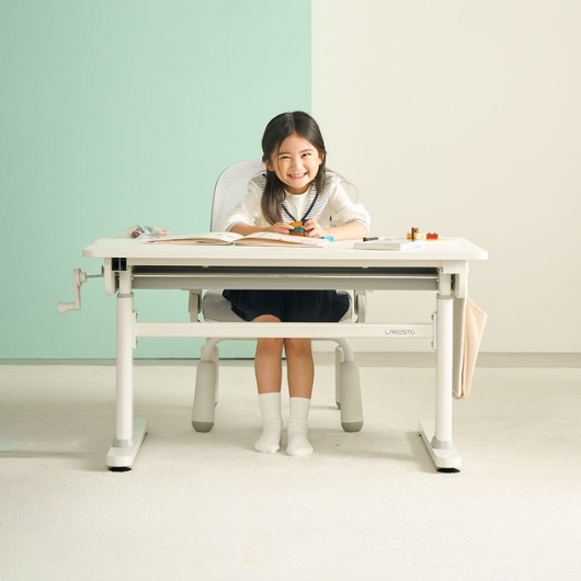 에이픽스게이밍 라베스토 높이 각도조절 어린이 책상 CD11