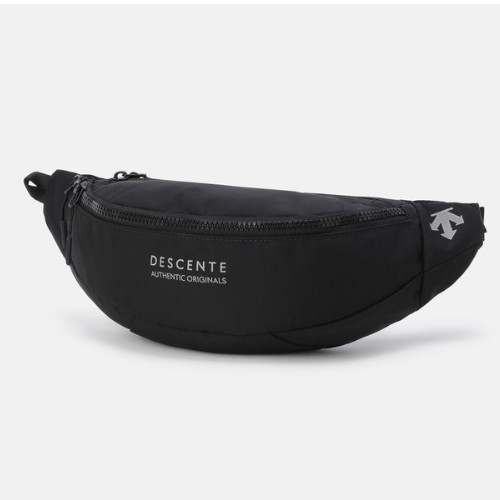 데상트 미디엄 하이킹 힙색 SQ323UBG71-BLK0